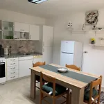 Linda Zambrattia Гостевой дом Савудрия