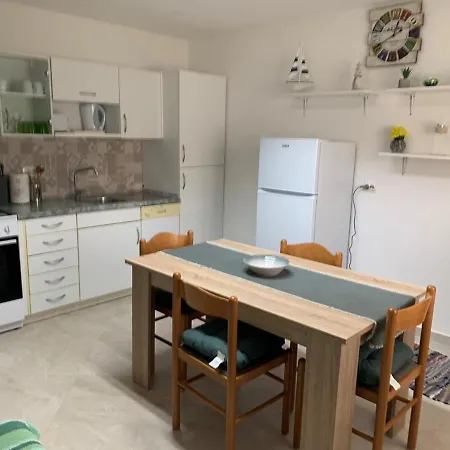 Linda Zambrattia Guest house Savudrija