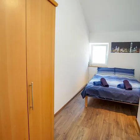 Guest house Linda Zambrattia