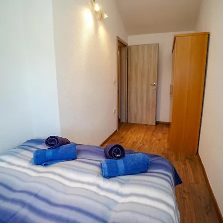 Guest house Linda Zambrattia Savudrija